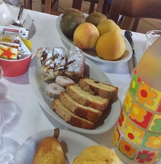 ホテル Agriturismo Fattoria Dell'uliveto