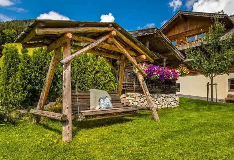 ホテル Prechtlhof In Flachau