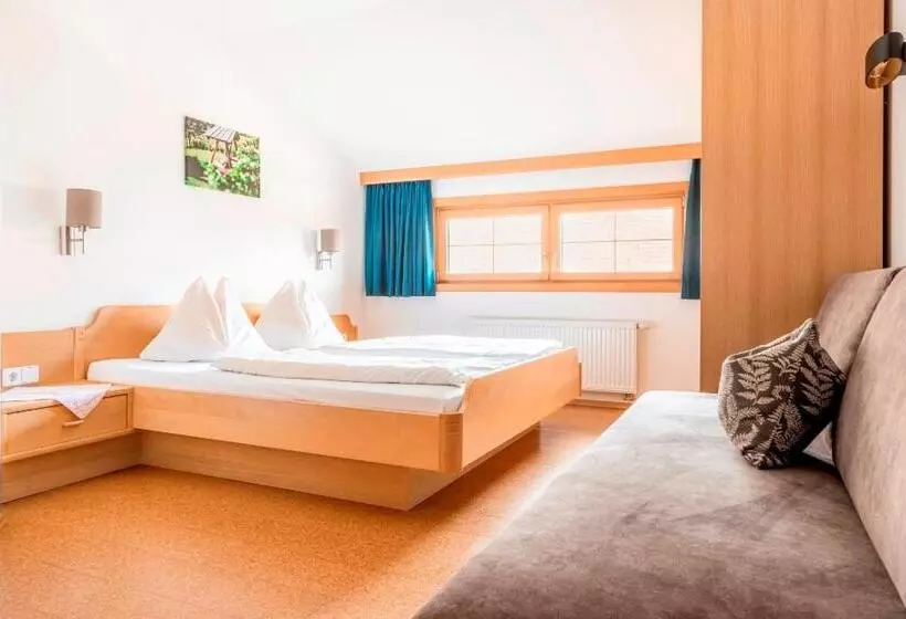 ホテル Prechtlhof In Flachau