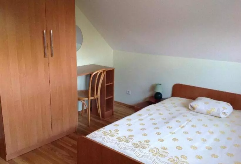 پانسیون Birutes Apartments