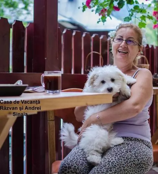 Majatalo Casa De Vacanta Razvan Si Andrei