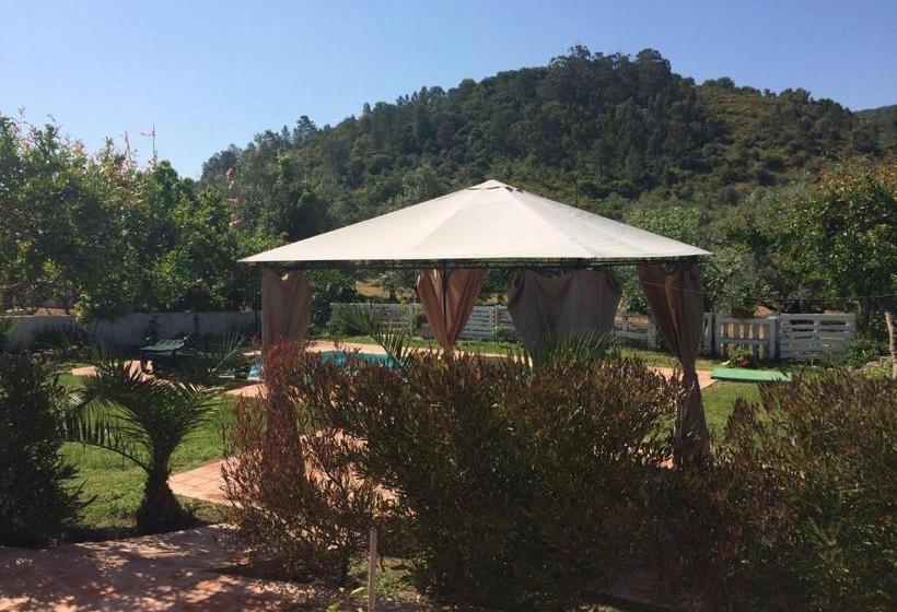 بنسيون Cerro Da Janela Hostel