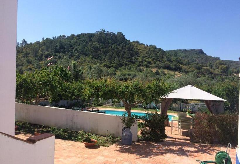 بنسيون Cerro Da Janela Hostel