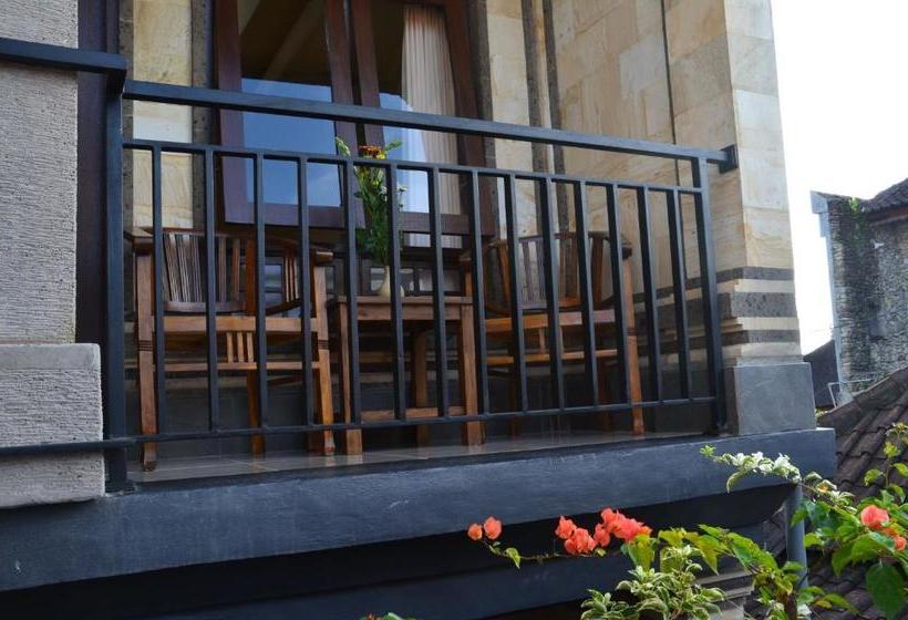 بنسيون Corner Guest House