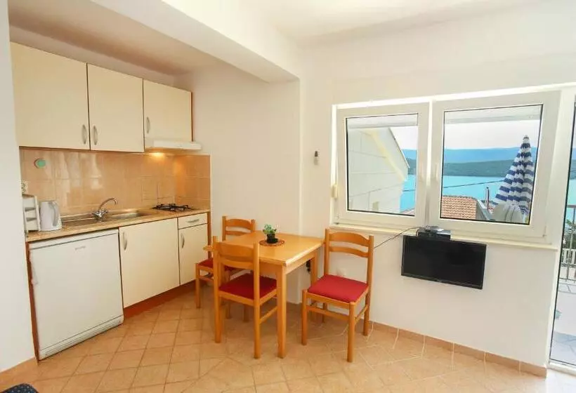 پانسیون Guesthouse Lamia