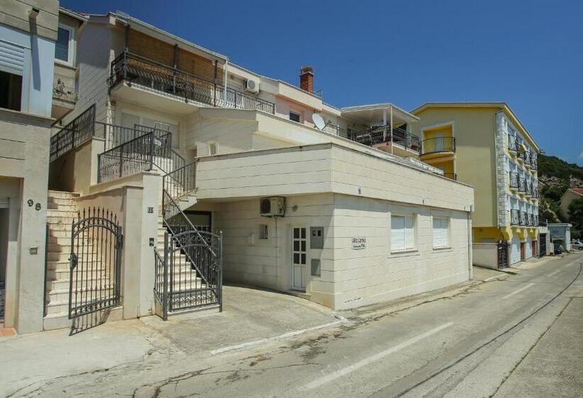 پانسیون Guesthouse Lamia