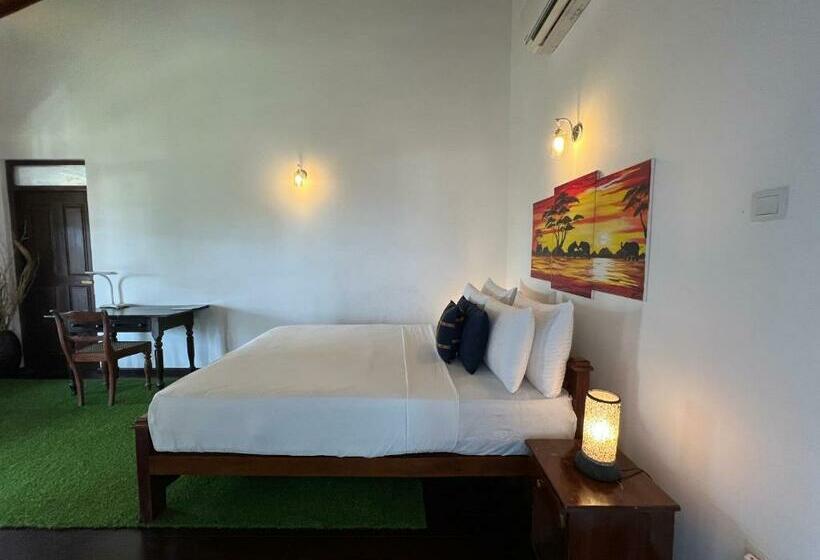 膳宿费 Lahiru Villa