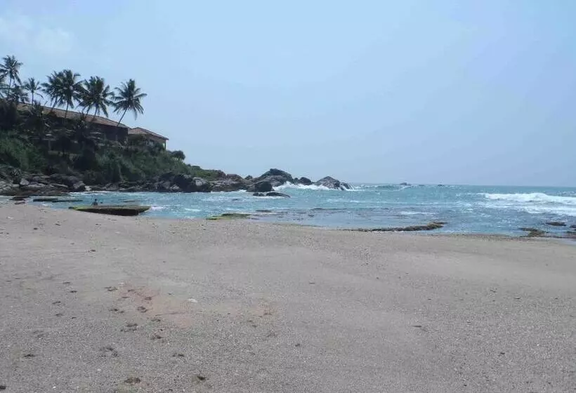 Pension Lahiru Villa