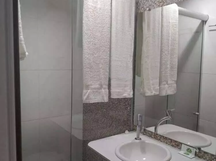 Pension Pousada Alpes