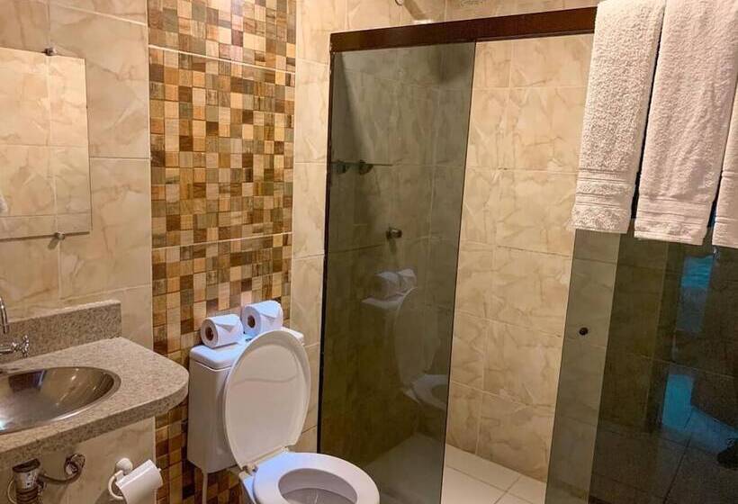 膳宿费 Pousada Alpes