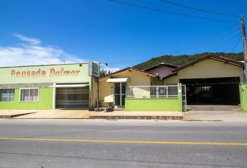 پانسیون Pousada Dalmar