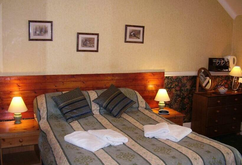 بنسيون Weybourne Guest House