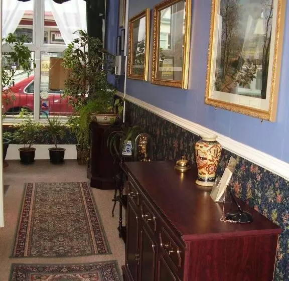 Majatalo Weybourne Guest House