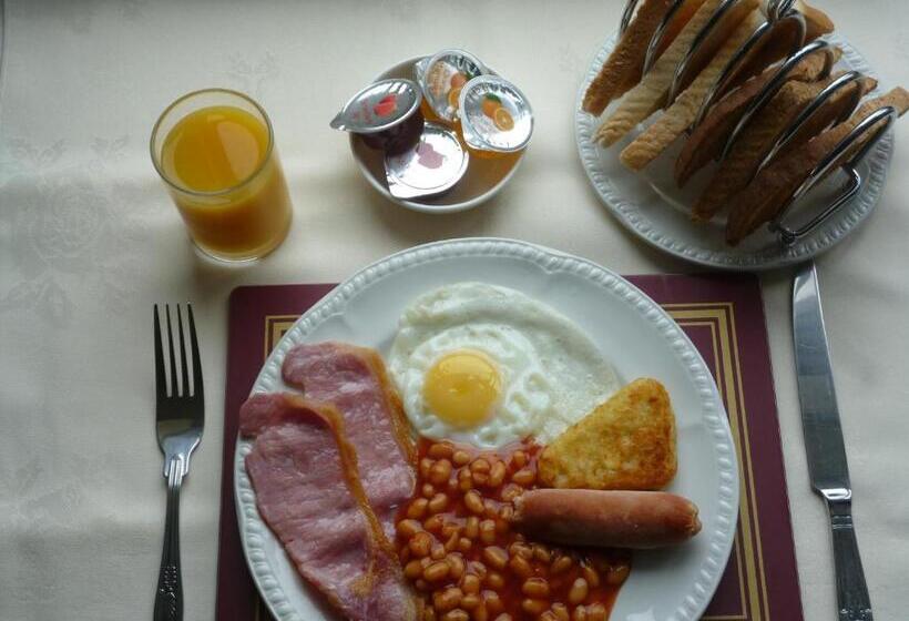 بنسيون Weybourne Guest House