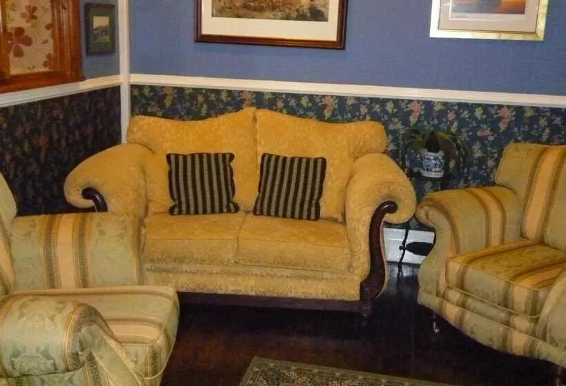 Majatalo Weybourne Guest House