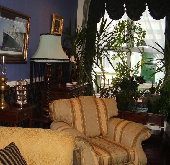 بنسيون Weybourne Guest House