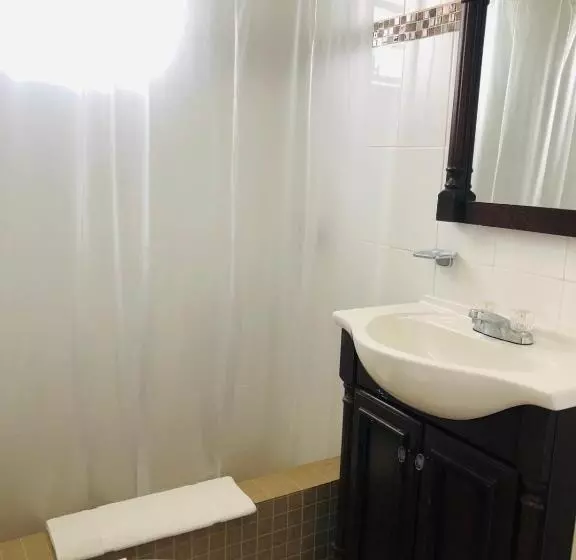 هاستل Arecibo Inn