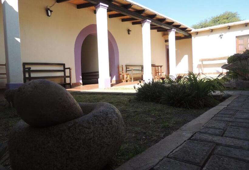 فندق صغير El Rancho De Manolo