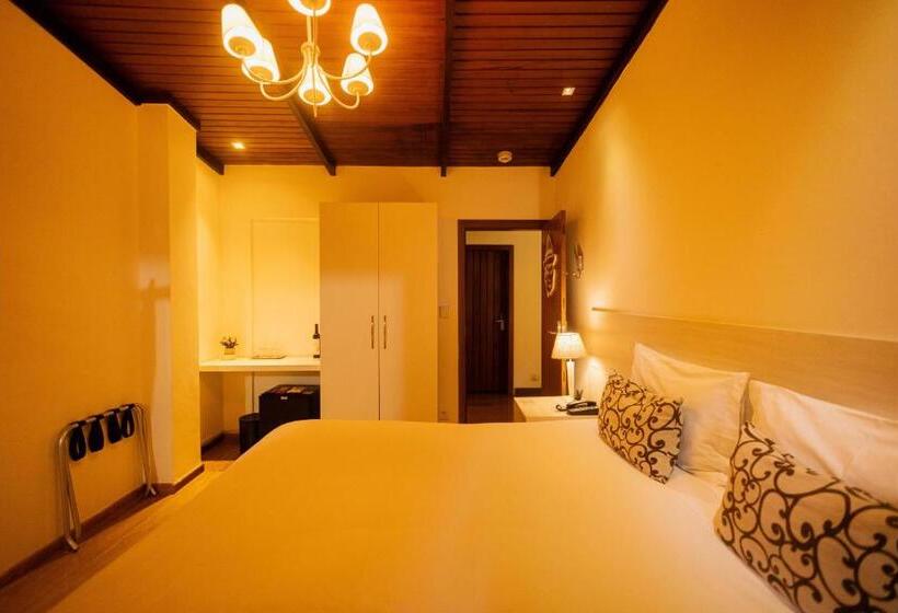 پانسیون Pousada Apple House   Campos Do Jordao