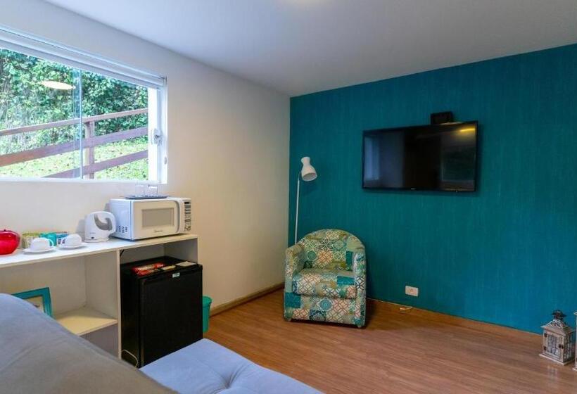 پانسیون Pousada Apple House   Campos Do Jordao