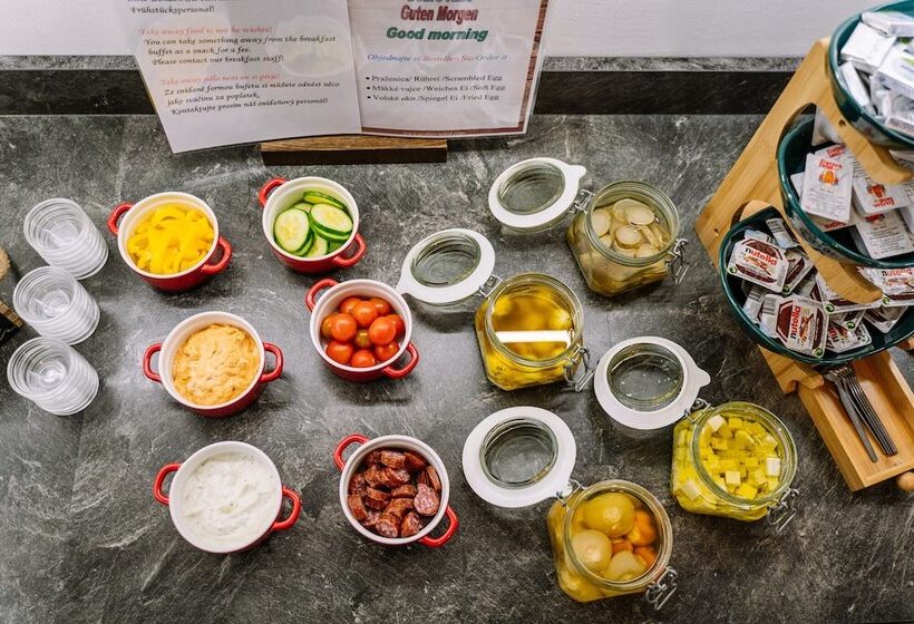 Общежитие Pension Familie Gruber