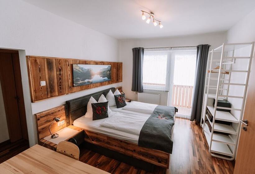 Общежитие Pension Familie Gruber