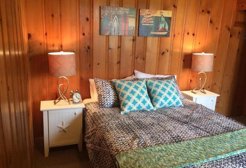 فندق صغير Surfside Inn Chatham