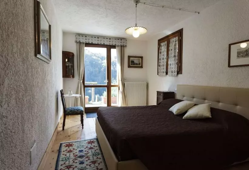 ホテル Agriturismo Cascina Cornella