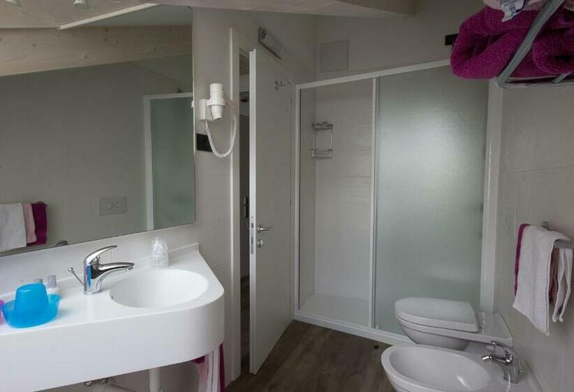 Пансион Affittacamere La Ferrata