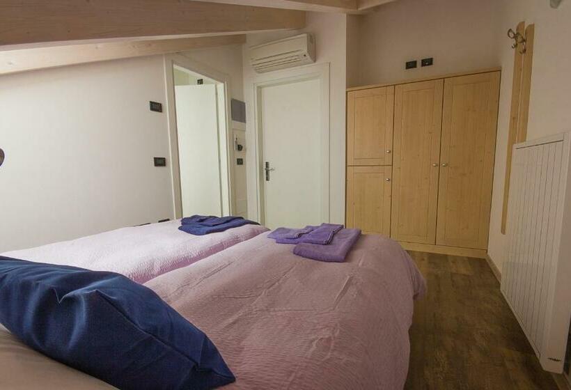 Пансион Affittacamere La Ferrata