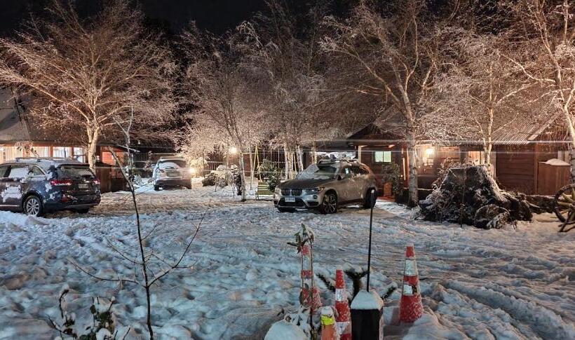 ペンション Cabañas Los Tilos