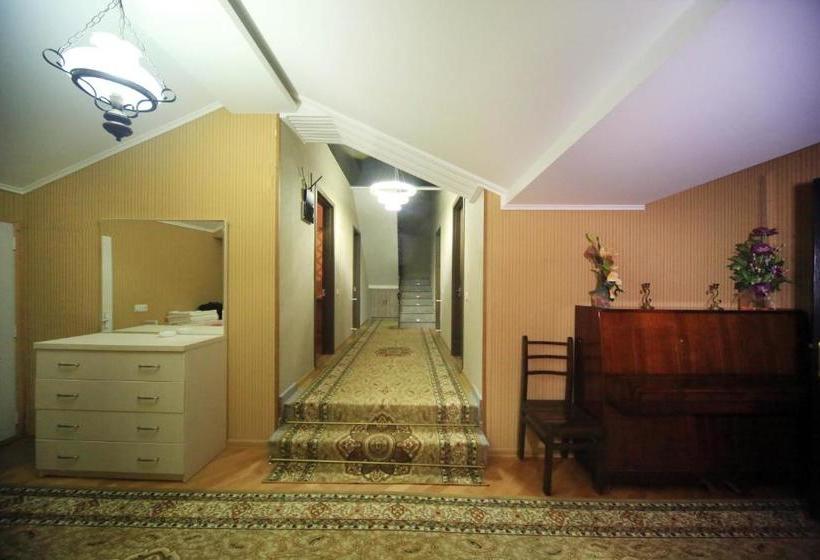 پانسیون Edelweiss