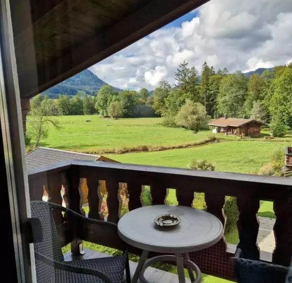 Majatalo Gästehaus Geist