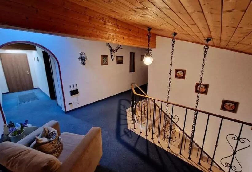 Majatalo Gästehaus Geist