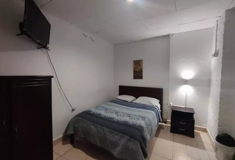 Majatalo Hostal La Merced