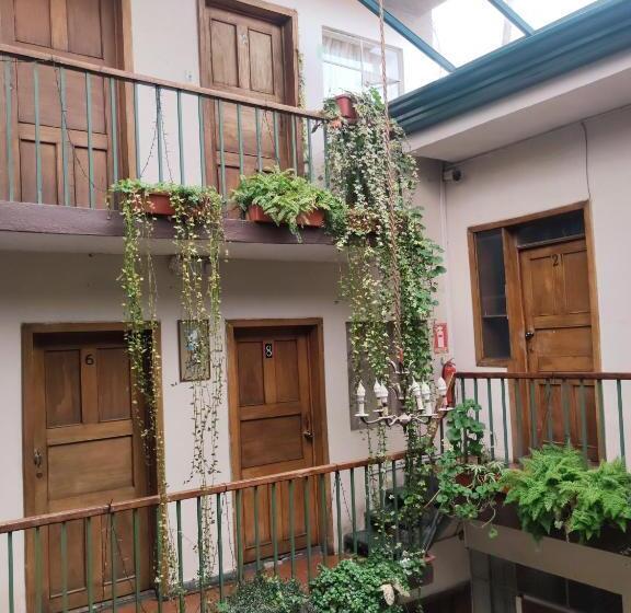 Pension Hostal La Merced