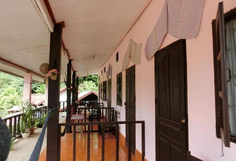 פנסיון Sythane Guesthouse