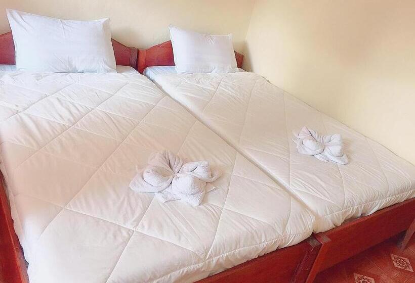 פנסיון Sythane Guesthouse