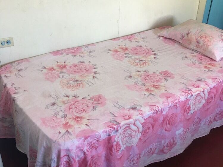 پانسیون Waikiki Guest House