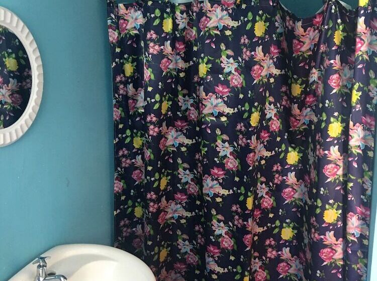 پانسیون Waikiki Guest House