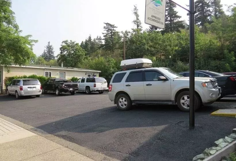 Retkeilymaja Rest Inn Lytton