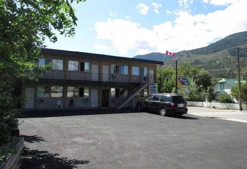 Retkeilymaja Rest Inn Lytton