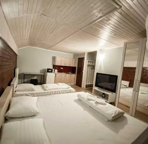 پانسیون Guest House Lviv