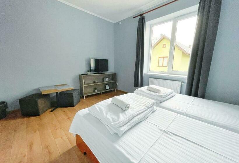 بنسيون Guest House Lviv
