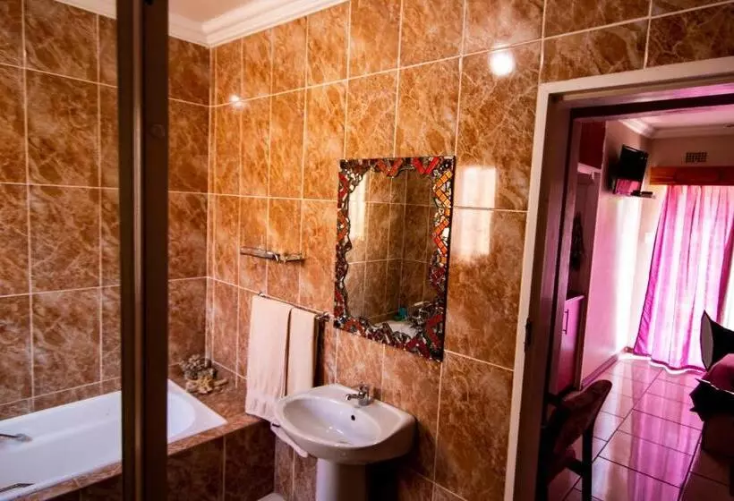 Majatalo Invite Guest House   Self Catering Accommodation In Vanderbijlpark