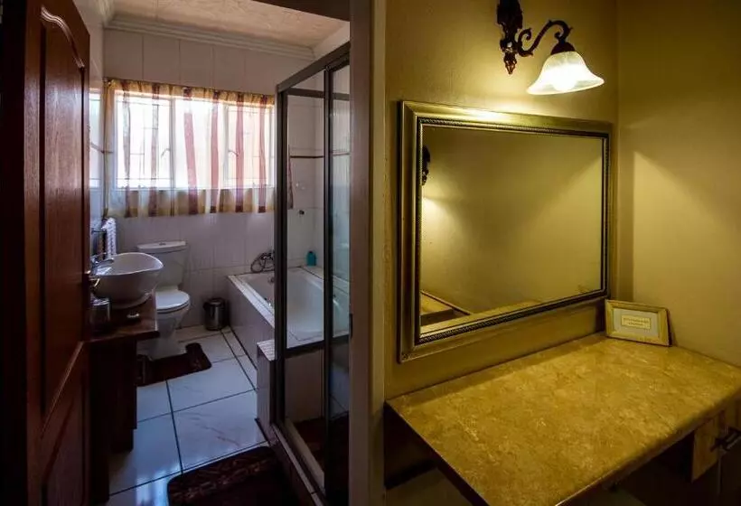 Majatalo Invite Guest House   Self Catering Accommodation In Vanderbijlpark