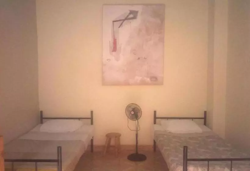 پانسیون La Choza Guesthouse