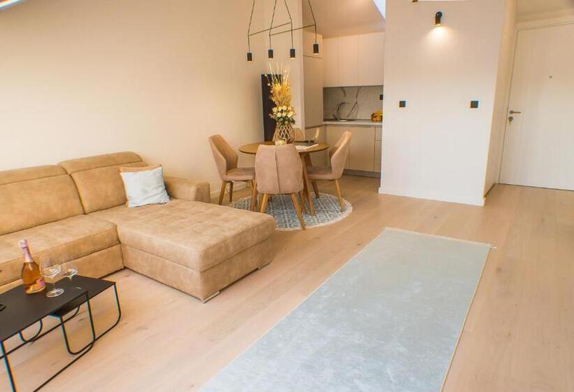 پانسیون Riva Guesthouse