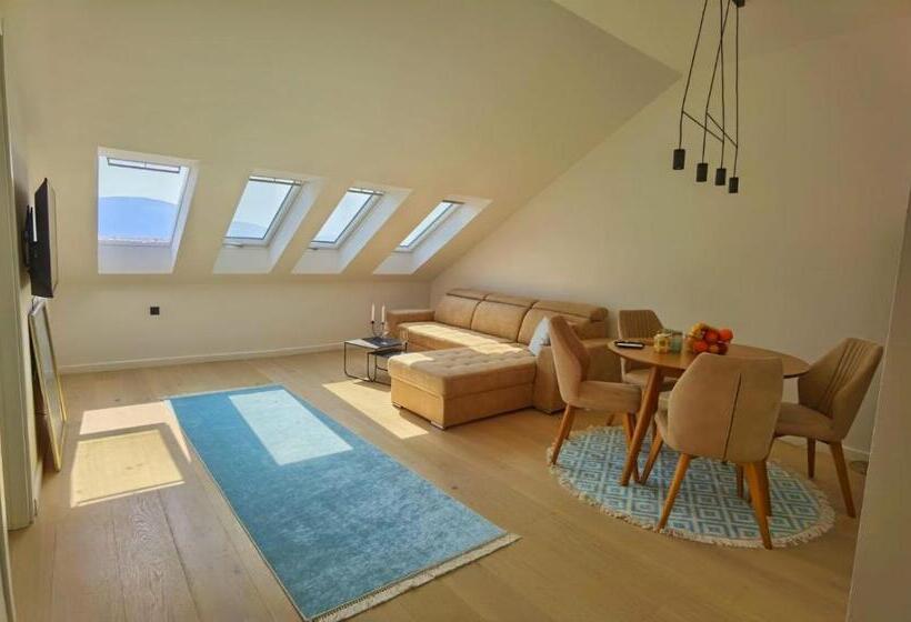 پانسیون Riva Guesthouse