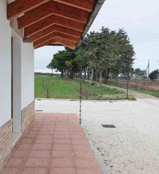 בית מלון כפרי Casetta Don Carlino